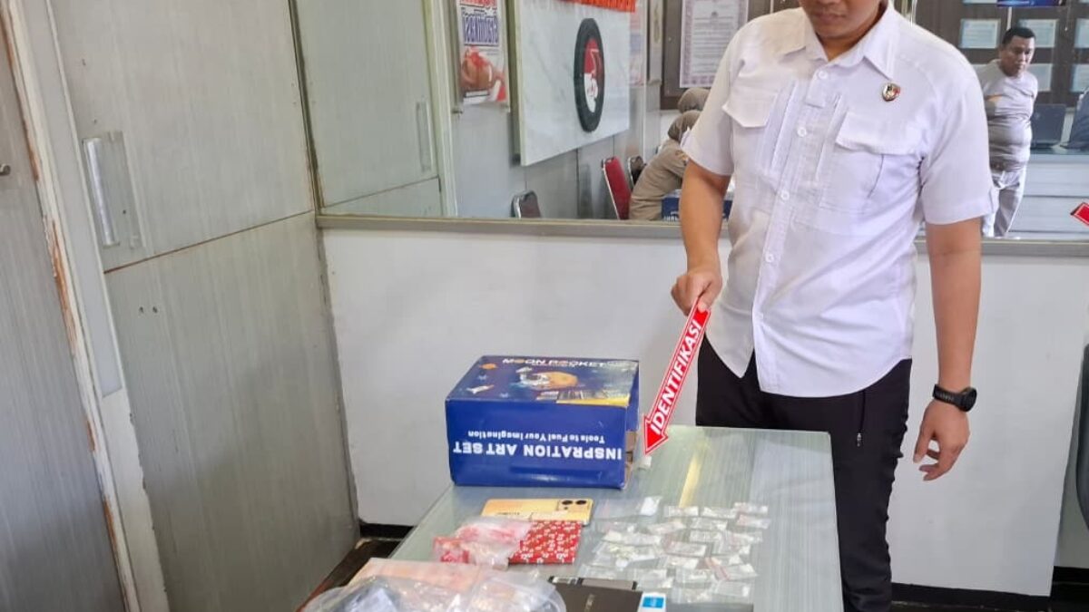 Polres Malang Ungkap Peredaran Sabu 49,56 Gram di Turen, 2 Pria Ditangkap