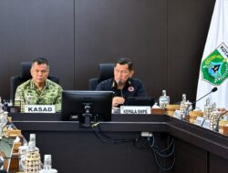 BNPB Menambah Armada Operasi Udara Menangani Karhutla di  Jawa Timur, 5 Meninggal