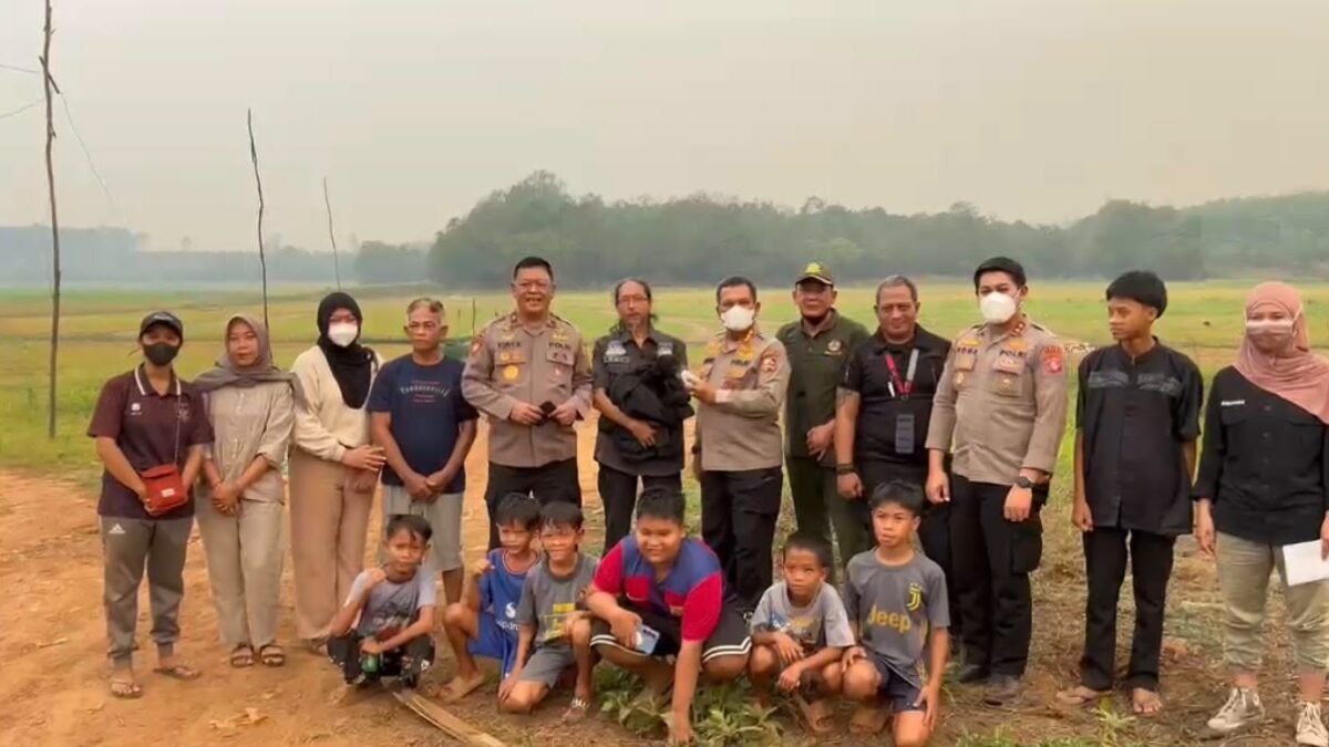 Karhutla Mengancam Habitat Orangutan, Baharkam Polri Terjunkan Tim SAR ke Kalteng