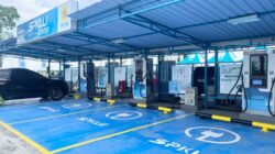 Stasiun pengisian kendaraan listrik umum untuk mendukung perjalanan wisata menggunakan mobil listrik di Malang Raya.