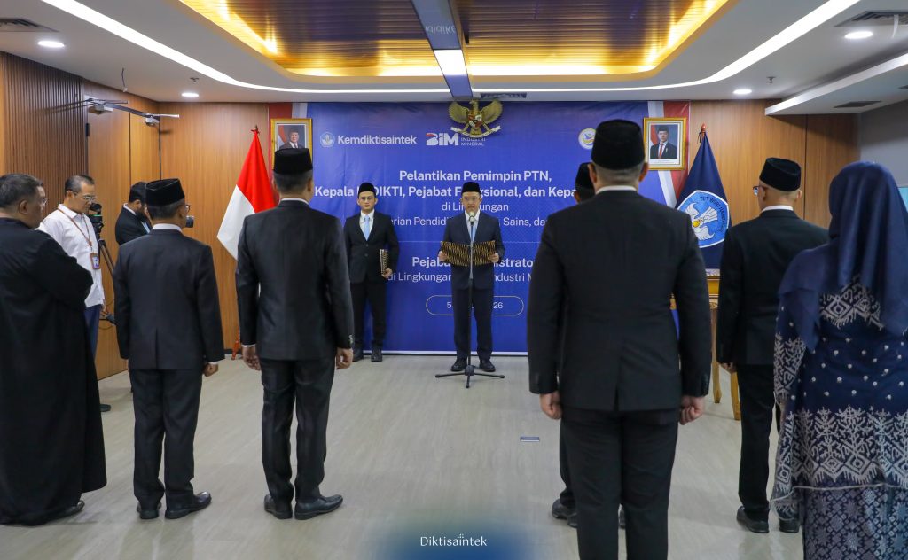 Pelantikan pimpinan PTN dan pejabat Kemdiktisaintek periode 2026.