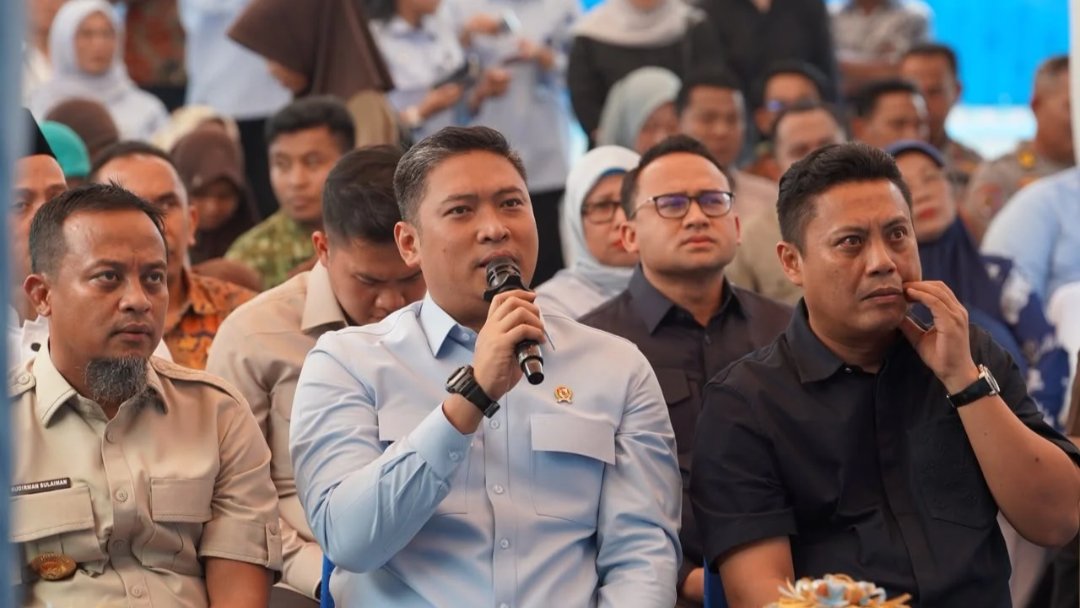 Kepala BGN Sudaryono membahas pergantian yayasan SPPG dalam program MBG.
