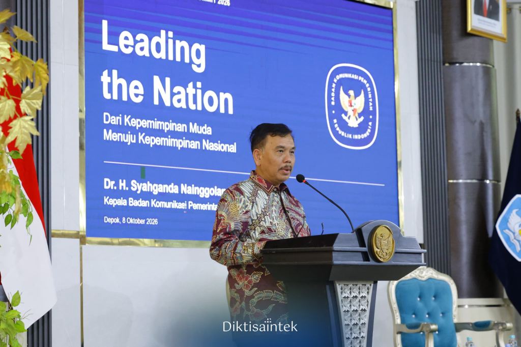 Diskusi kepemimpinan mahasiswa dalam Indonesia Future Leaders Summit 2026.