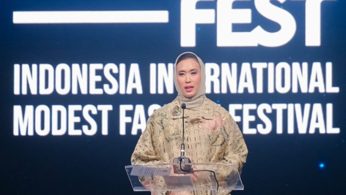IN2MOTIONFEST x JMFW 2026, Fesyen Muslim Dorong Wisata Belanja