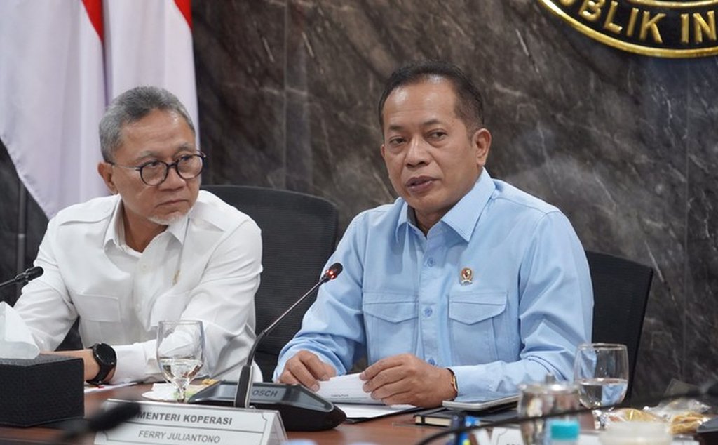 Koperasi Desa Merah Putih dipersiapkan untuk mendukung distribusi kebutuhan pokok dan barang bersubsidi kepada masyarakat.