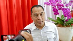 Eri Cahyadi Minta Warga Surabaya Jangan Pinjamkan KTP untuk Beli Mobil